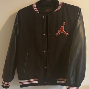 Air Jordan Flight Big Kids Long Sleeve Varsity Jacket Large